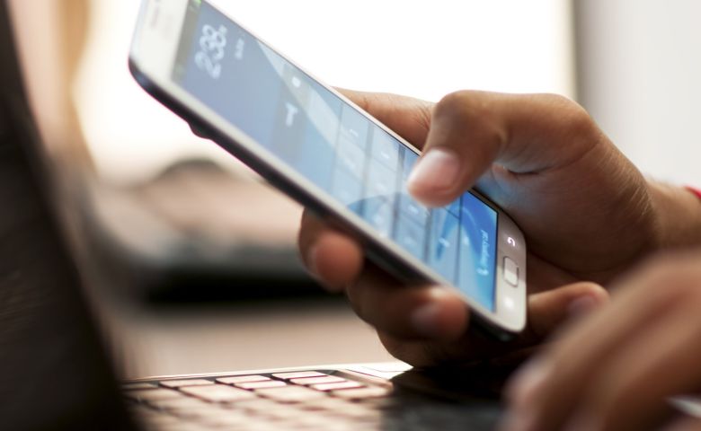 O que considerar ao escolher um plano de telefonia empresarial